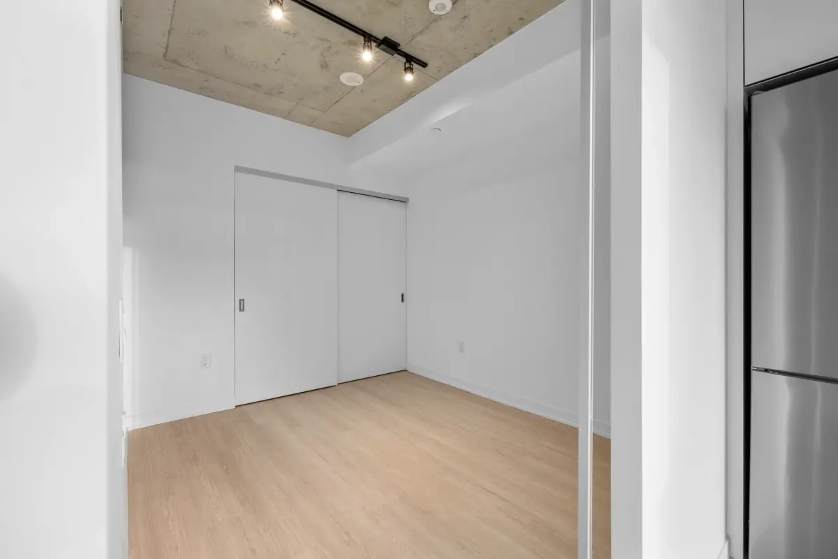 The Bread Company Condos, 195 McCaul Street, NAAN Unit 201 (8)